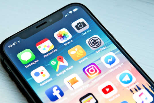 How To Protect Your Phone As You Shop And Travel